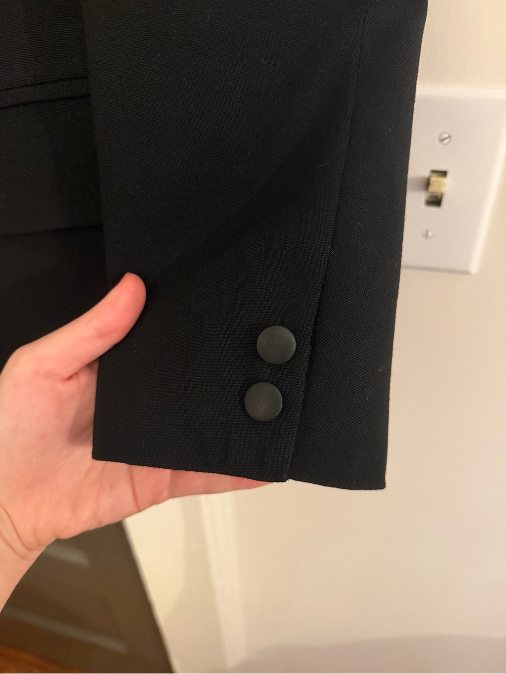 Tuxedo - Picture 6 of 6